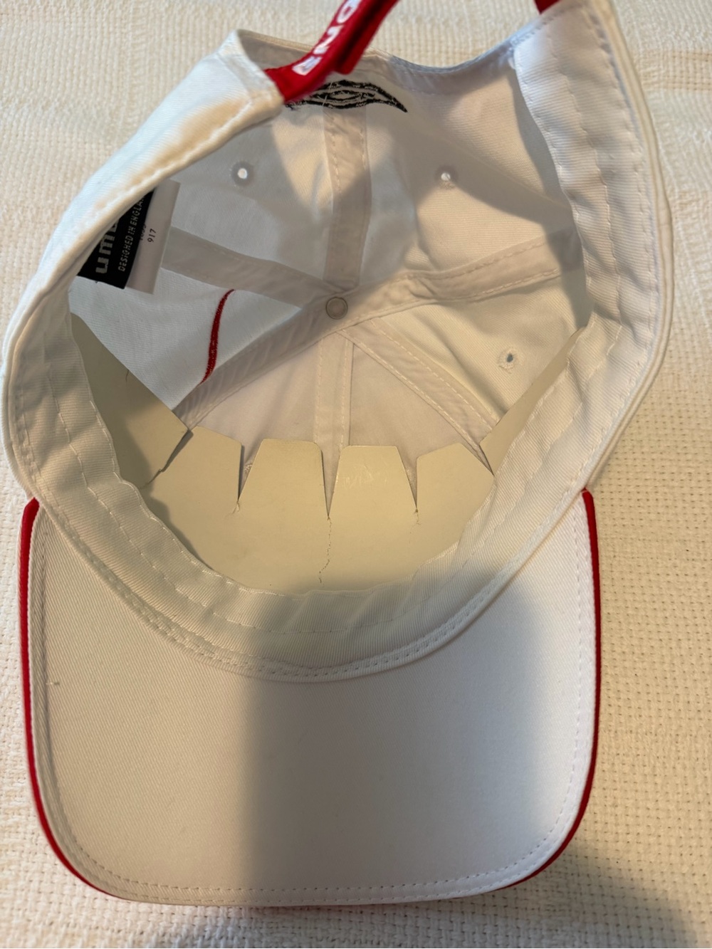 ENGLAND HAT - Picture 2 of 3